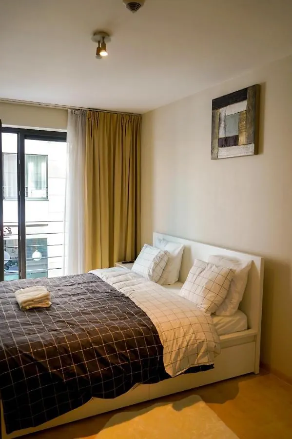 Garden Botanique Apartment 브뤼셀